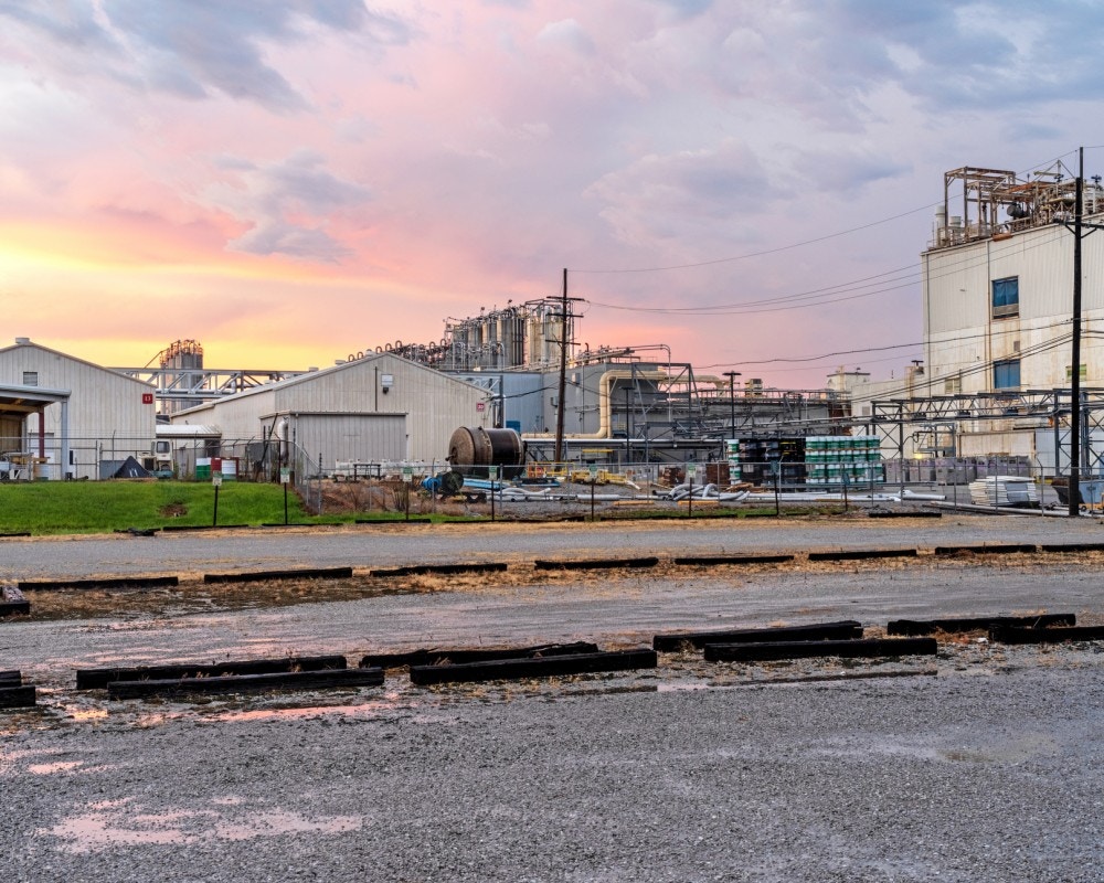 DECATUR, AL - August 19, 2020: A portion of the 3M plant in Decatur. CREDIT: Johnathon Kelso for The Intercept.