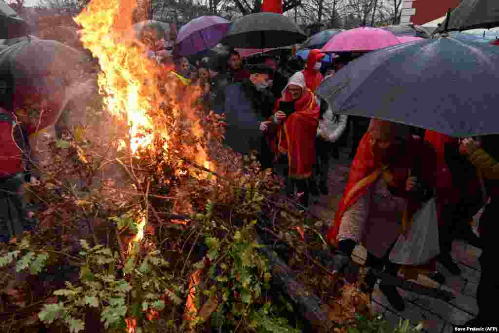 Montenegrin believers burn oak trees in Cetinje.&nbsp;